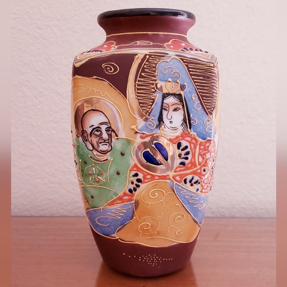 Antique Satsuma Japanese Vase
